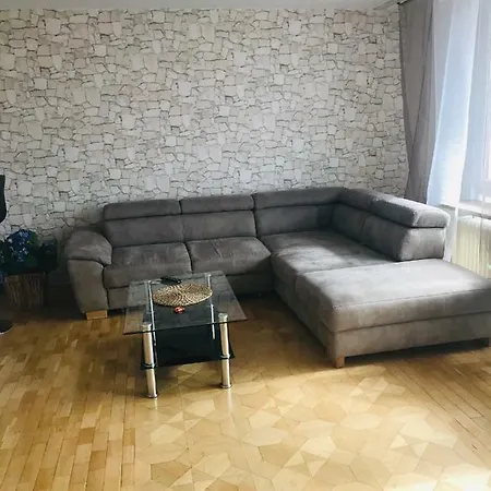 Vida Real Estate Stein Apartman *